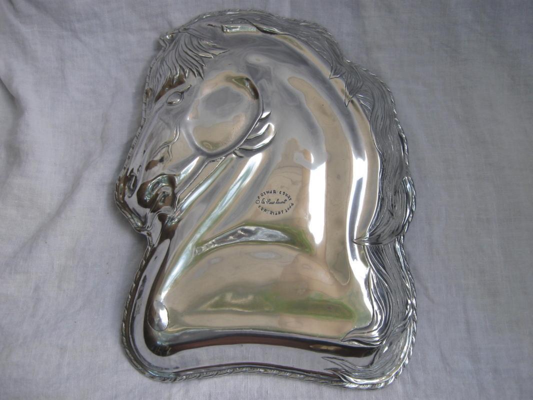 2004 Arthur Court Horse Platter Plate Black Eye