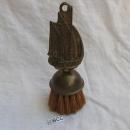 Tall Ship Kitchen Silent Butler Crumb Broom Brass Metalware