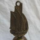 Tall Ship Kitchen Silent Butler Crumb Broom Brass Metalware