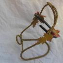 Fancy Metal Horseshoe Wine or Bottle Holder Rack Western Acorns Oak Leaves Rope