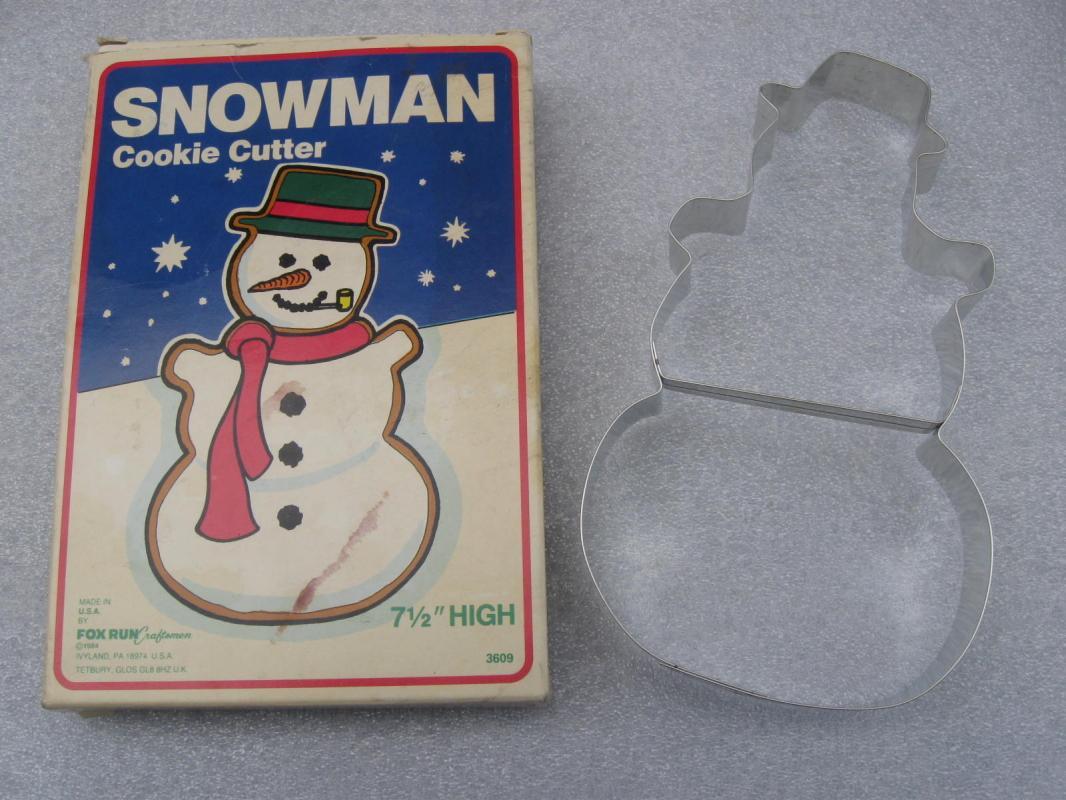 Foxrun Snowman Collector Series Cookie Cutter New In Box #3609