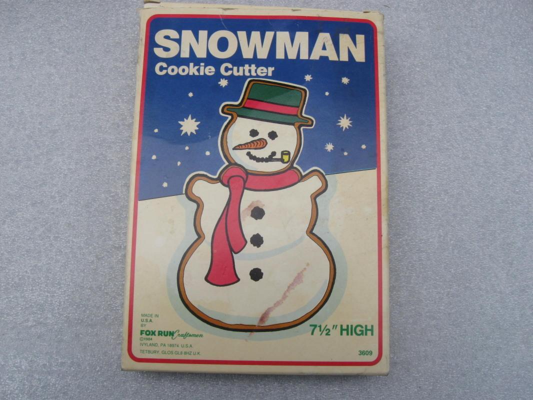 Foxrun Snowman Collector Series Cookie Cutter New In Box #3609