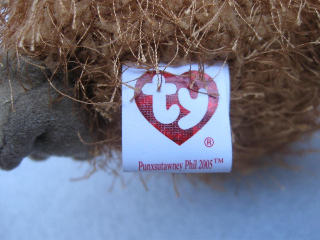 Ty Punxsutawney Phil 2005 Groundhog Day Beanie Baby