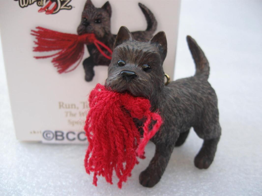 Hallmark 2010 Run Toto Run! Limited Quantity Wizard Of Oz Christmas Tree Ornament