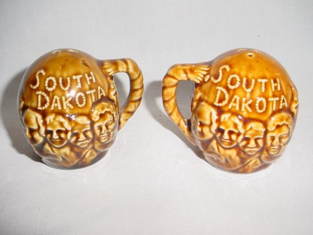 Bucking Bronco South Dakota Mt. Rushmore Souvenir Shakers