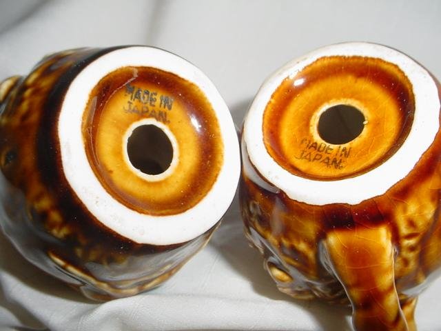 Bucking Bronco South Dakota Mt. Rushmore Souvenir Shakers