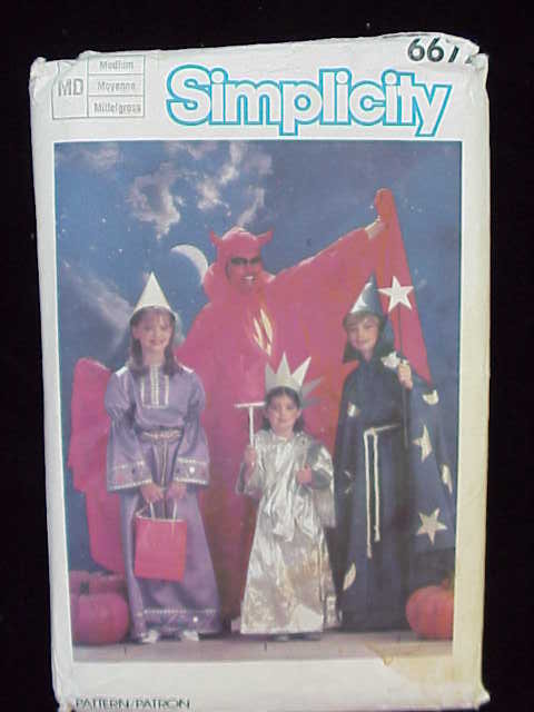 Simplicity 6672 Adults Boys & Girls Devil, Princess Harry Potter Wizard Statue Of Liberty Halloween Costume Sewing Pattern