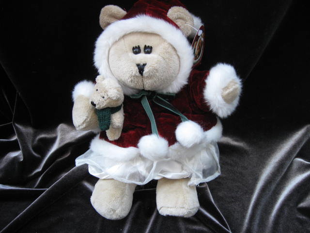 Starbucks 2005 Bearista Christmas Girl Bear 43rd Edition