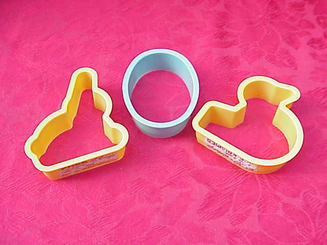 3 Vintage Rice Krispies Advertising Easter Cookie Cutters Kellogg's