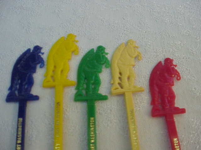 17 Colorful Fish Shanty Old Sailor Swizzle Sticks