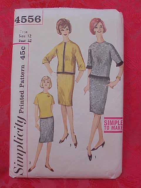 Simplicity 4556 Teen Skirt & Overblouse 1960's Sewing Pattern Size 12