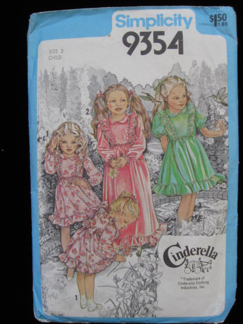 Simplicity 9354 Child's Dress Cinderella Line 1970's Sewing Pattern