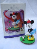 Hallmark 1999 Final Putt Minnie Mouse Mickey & Co. Christmas Tree Golf Golfing Ornament