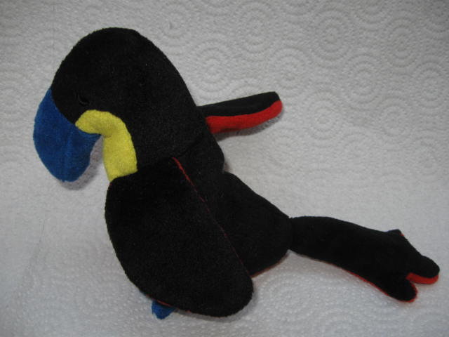 Ty Kiwi The Toucan Tropical Bird Retired Beanie Baby