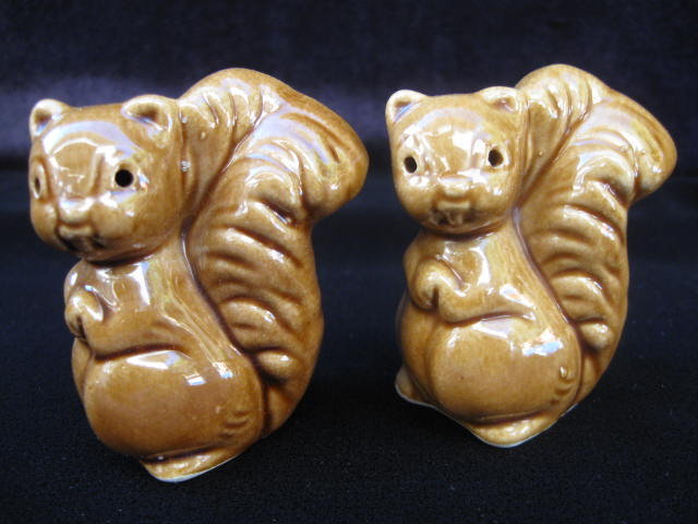 Vintage Brown Squirrel Salt & Pepper Shakers