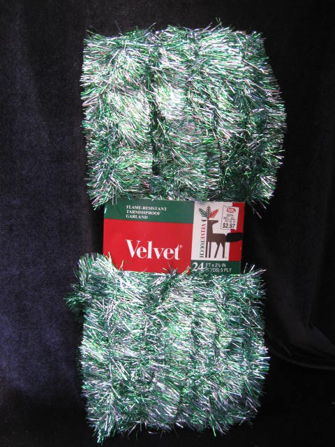 New 24 ' Vintage Velvet Green & Silver Tinsel