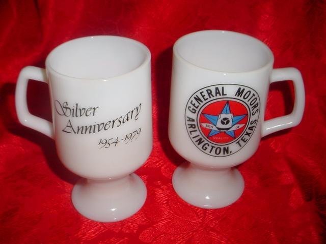 Vintage Texas Tumbler & 2 Pedestal Mugs Lot of 3