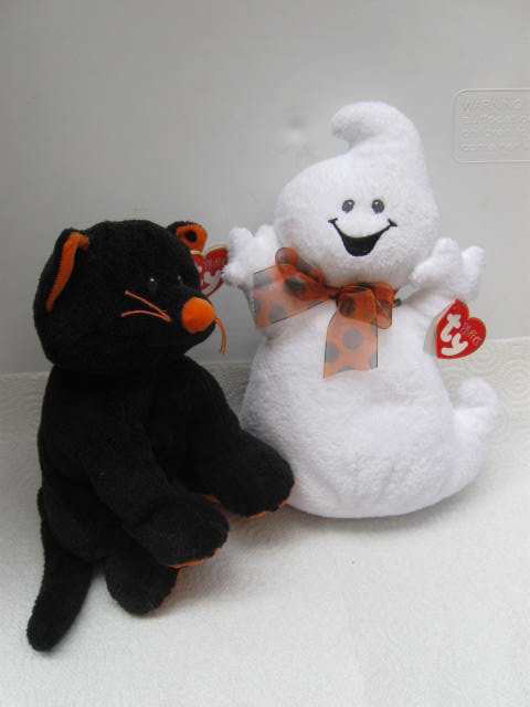 2 Ty Pluffies Pluffie Trickery The Halloween Black Cat & Frighten The Ghost Retired