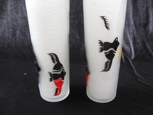 Set of 2 Vintage Federal Tropical Fish Frosted Tumblers