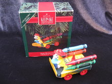 Hallmark 1992 Bright Blazing Colors Crayola Crayon 4th In Series Christmas Tree Ornament