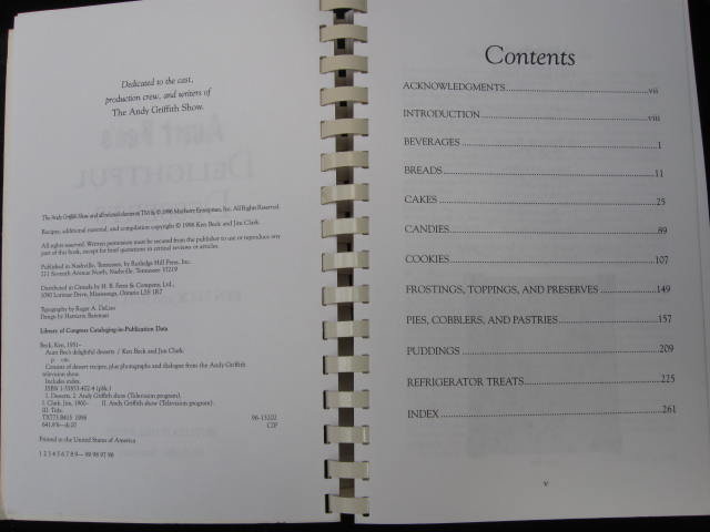 2 Cook Books Aunt Bee's Mayberry Cookbook & Aunt Bee's Delightful Desserts