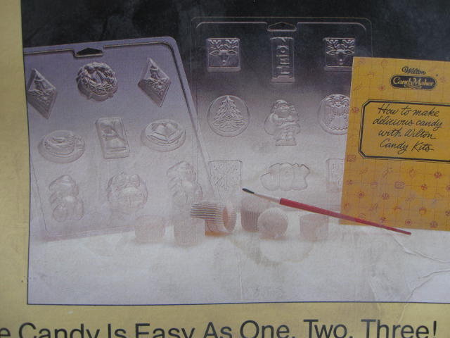 Wilton Christmas Holiday Fun Candy Kit With Molds