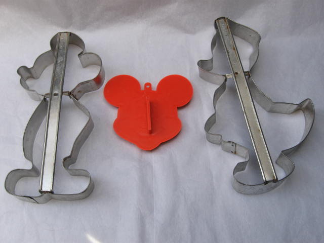 Large Mickey Mouse & Donald Duck - 3 Disney Cookie Cutters