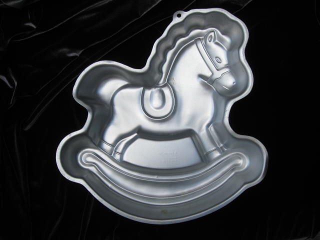 Wilton Rocking Horse Cake Pan