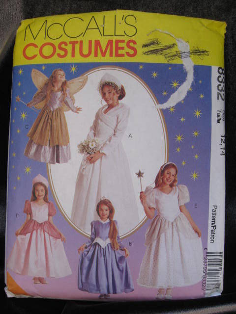 McCall's 8332 Girls' Princess Bride Fairy Halloween Costume Sewing Pattern Size 12 14 Taille