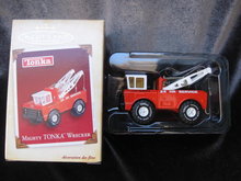Hallmark 2005 Mighty Tonka Wrecker Christmas Tree Ornament