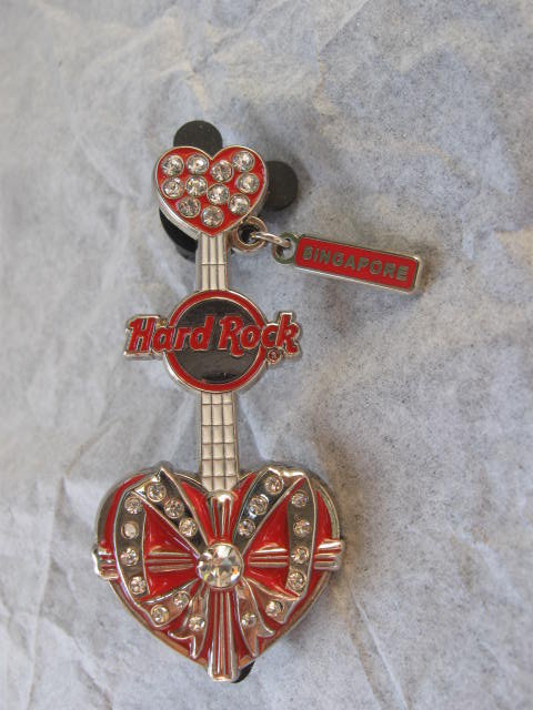 Hard Rock Singapore Guitar Pin Brooch