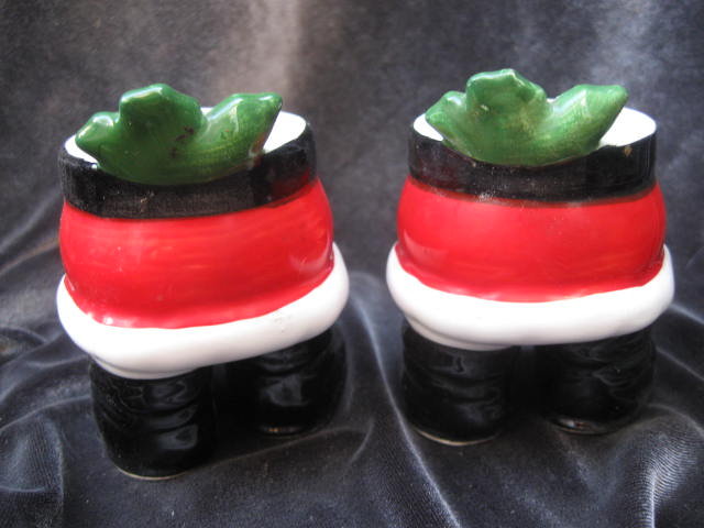 Vintage Yours Truly Santa Claus Salt & Pepper Shakers