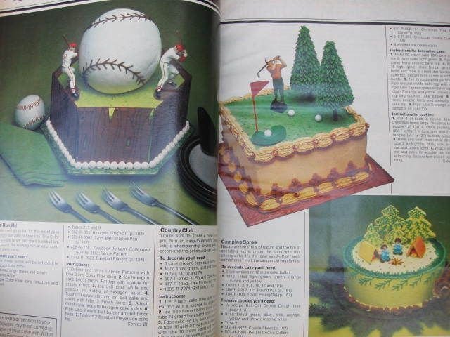 The Wilton Yearbook Of Cake Decorating 1977 & Jack O Lantern Cake Pan