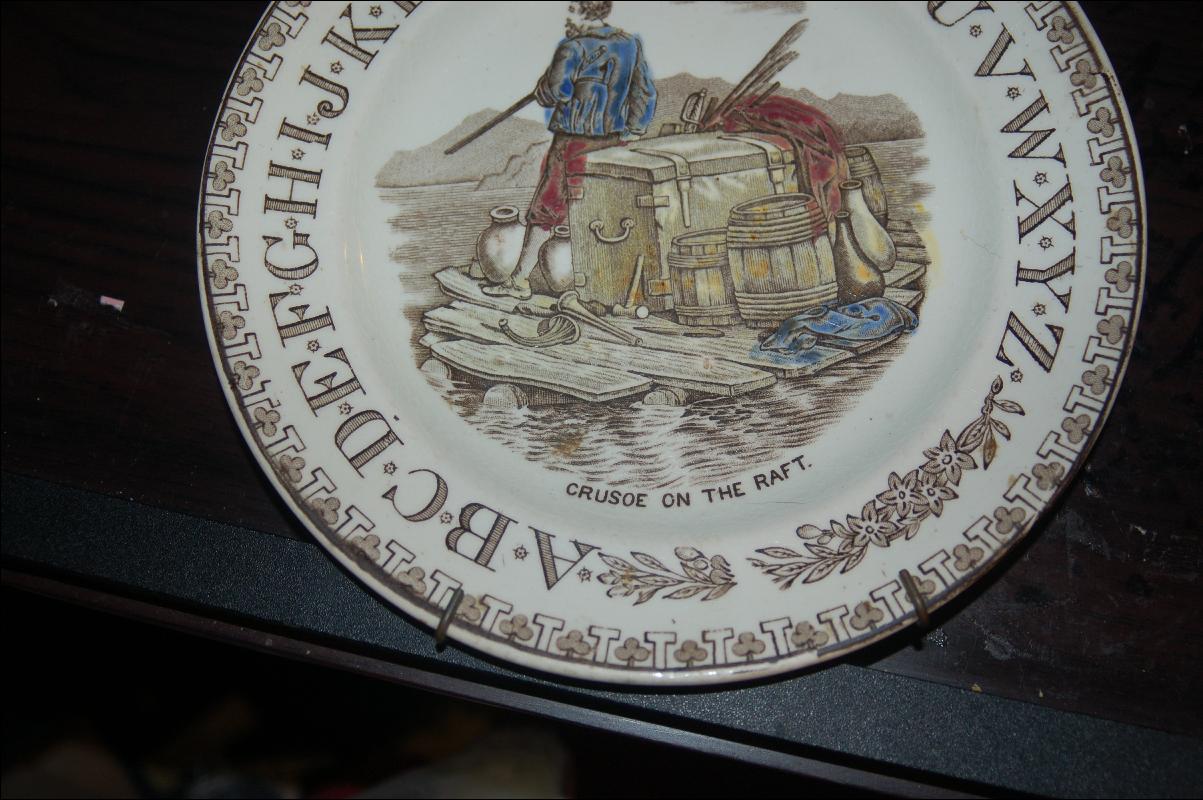 ANTIQUE ALPHABET PLATE W/ ENGLISH REGISTRY NUMBER