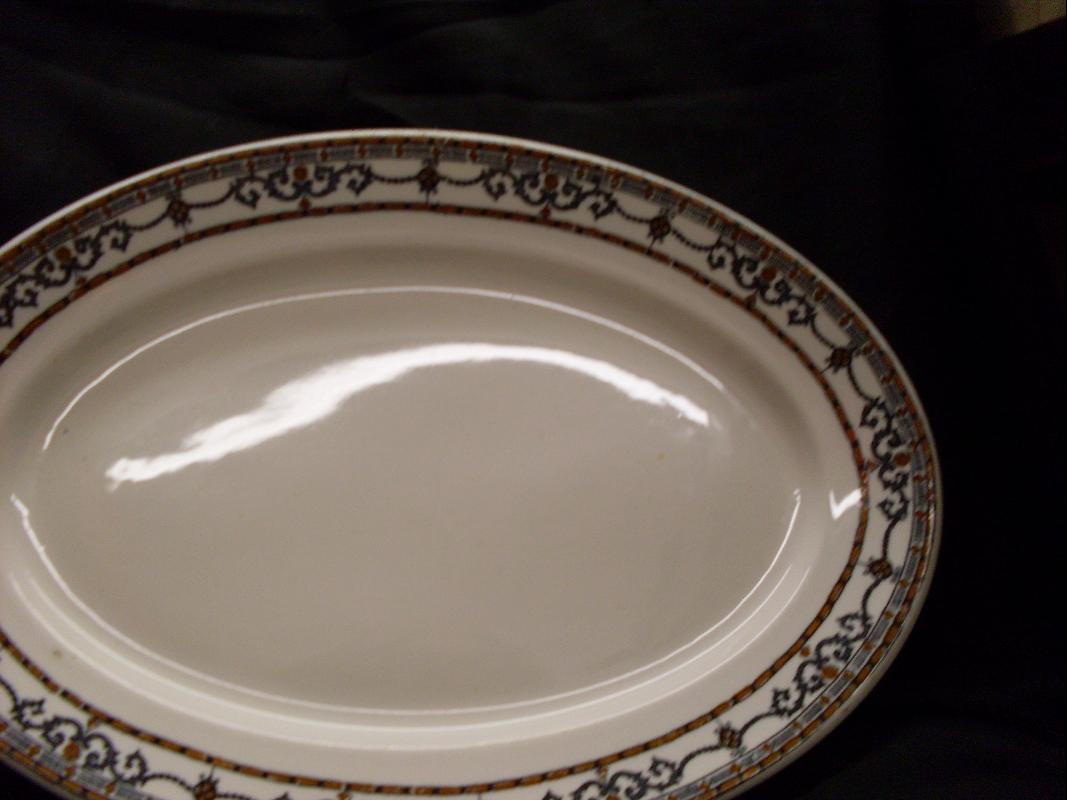 PLATTER THE BAILEY WALKER VITRIFIED CHINA