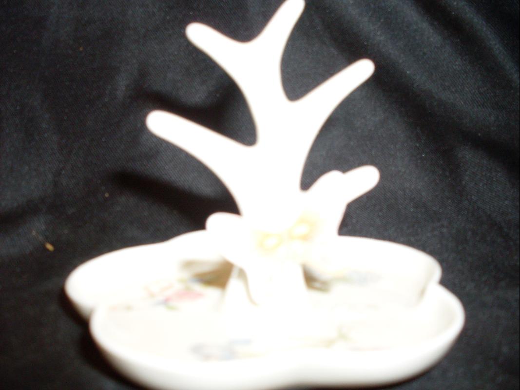 RING HOLDER