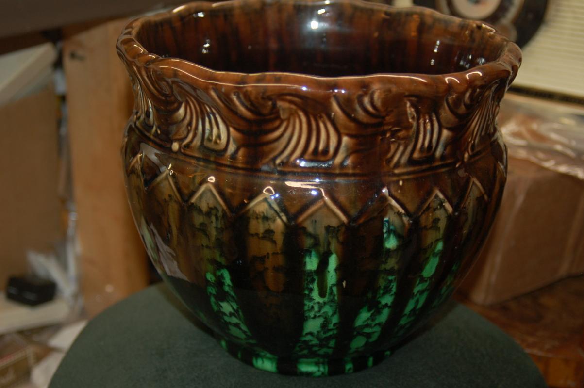 POTTERY JARDINERE