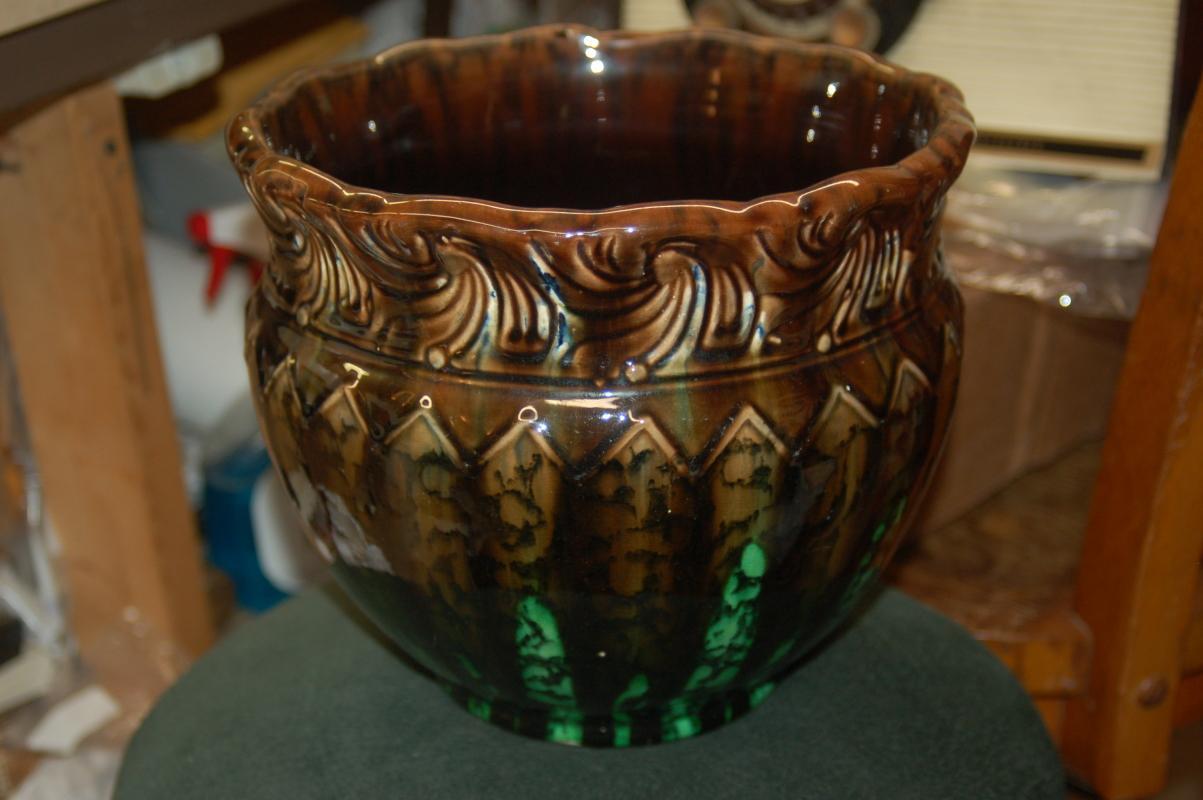 POTTERY JARDINERE