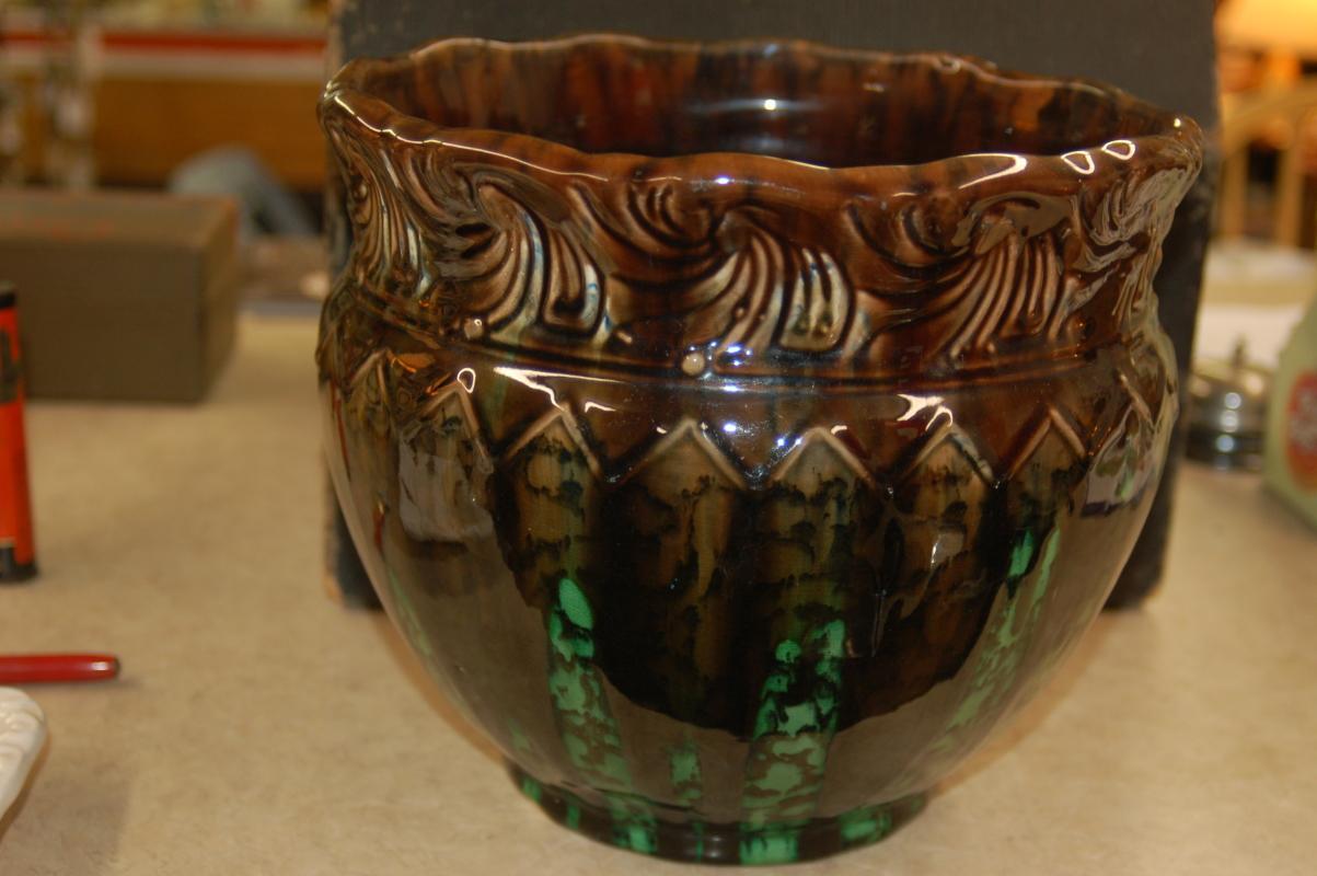 POTTERY JARDINERE