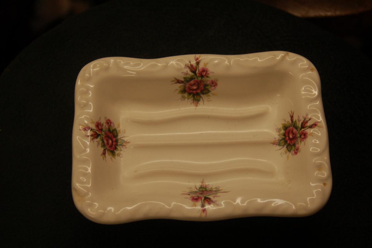 SOAP DISH