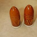 rare victory bullet/shell pottery salt and pepper