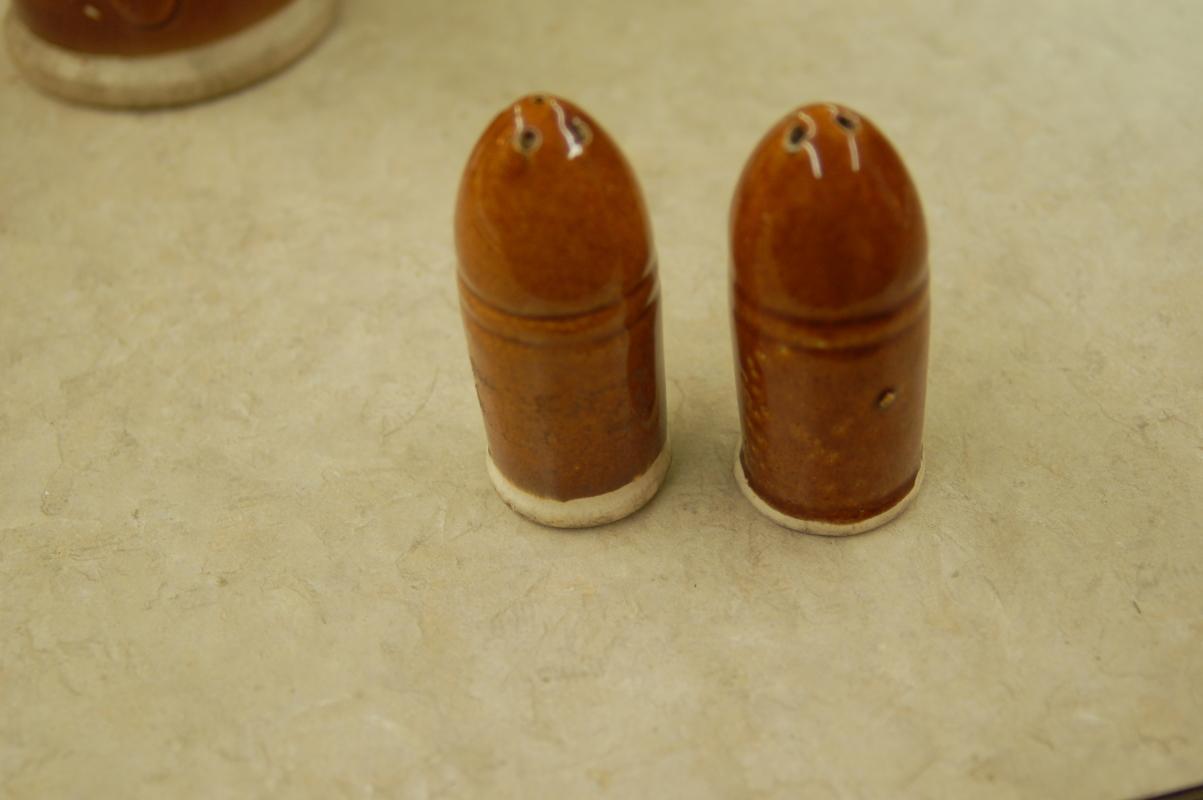 rare victory bullet/shell pottery salt and pepper