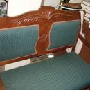 ANTIQUE VICTORIAN SETTEE