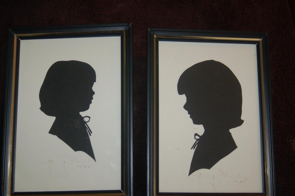 ANTIQUE SILHOUETTES ARTIST SIGNED - PAIR