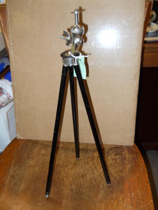 ANTIQUE EASTMAN KODAK PHOTOGRAPHIC TRIPOD