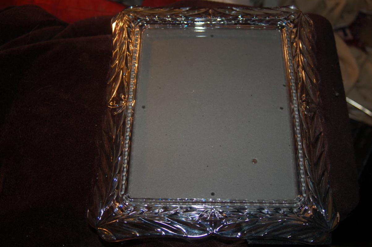 MIKASA CUT CRYSTAL PICTURE FRAME