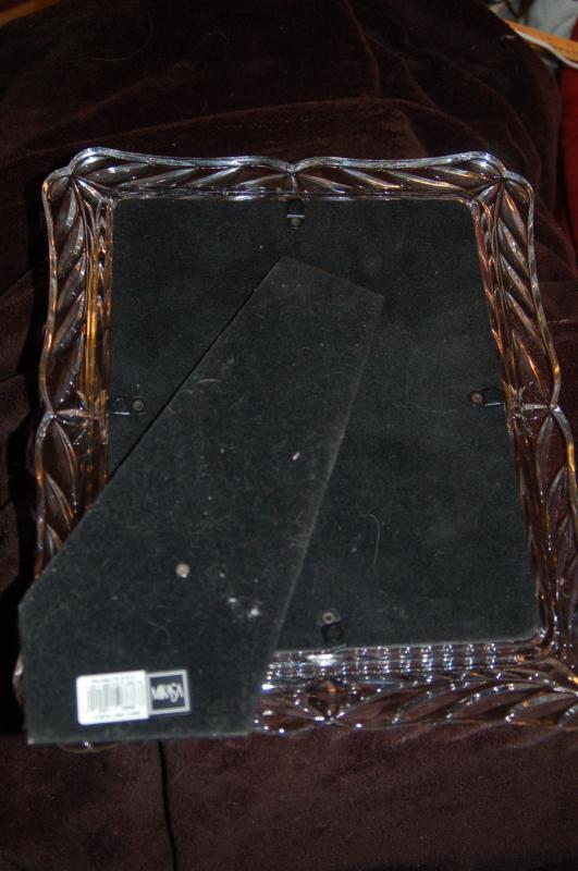 MIKASA CUT CRYSTAL PICTURE FRAME
