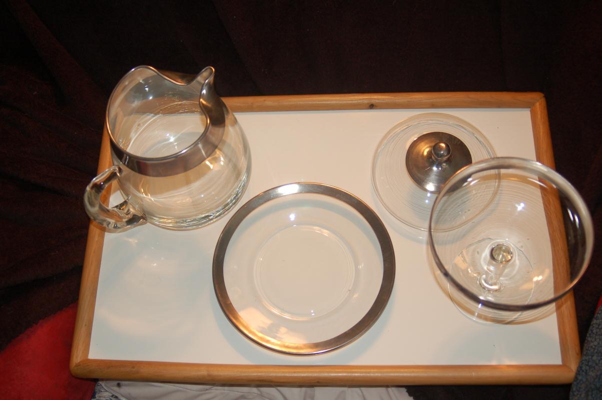 BEAUTIFUL VINTAGE SILVER TRIM SERVING SET