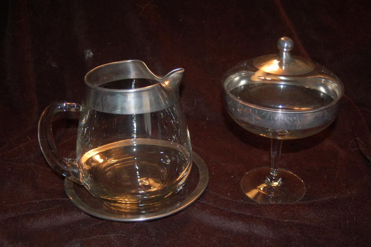 BEAUTIFUL VINTAGE SILVER TRIM SERVING SET