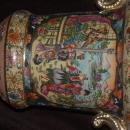 ANTIQUE ORIENTAL URN HAND PAINTED